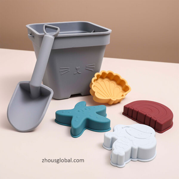 B2B wholesale sand toy set by Zhous Global.